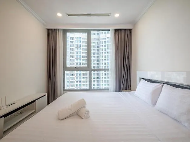 Can Ho Cho Thue O Vinhome Central Park Ho Chi Minh City Vietnam