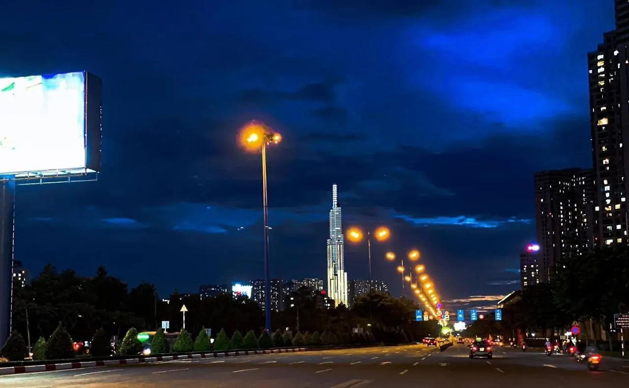 Can Ho Cho Thue O Vinhome Central Park Ho Chi Minh City Apartment