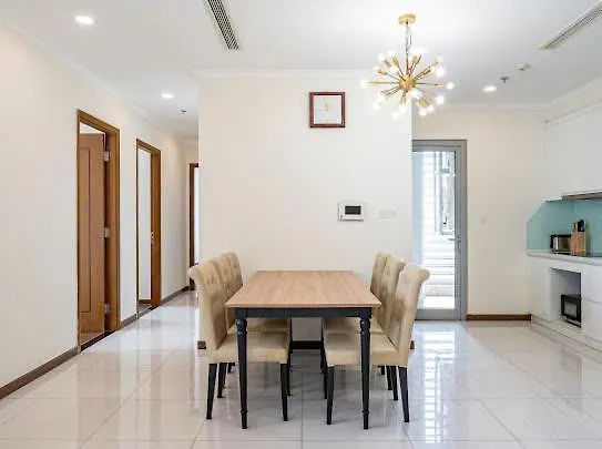 Can Ho Cho Thue O Vinhome Central Park Ho Chi Minh City Apartment