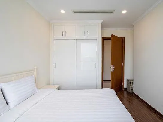 Can Ho Cho Thue O Vinhome Central Park Ho Chi Minh City Vietnam
