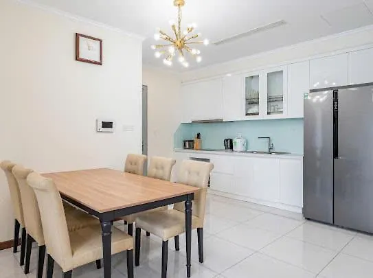Can Ho Cho Thue O Vinhome Central Park Ho Chi Minh City Apartment