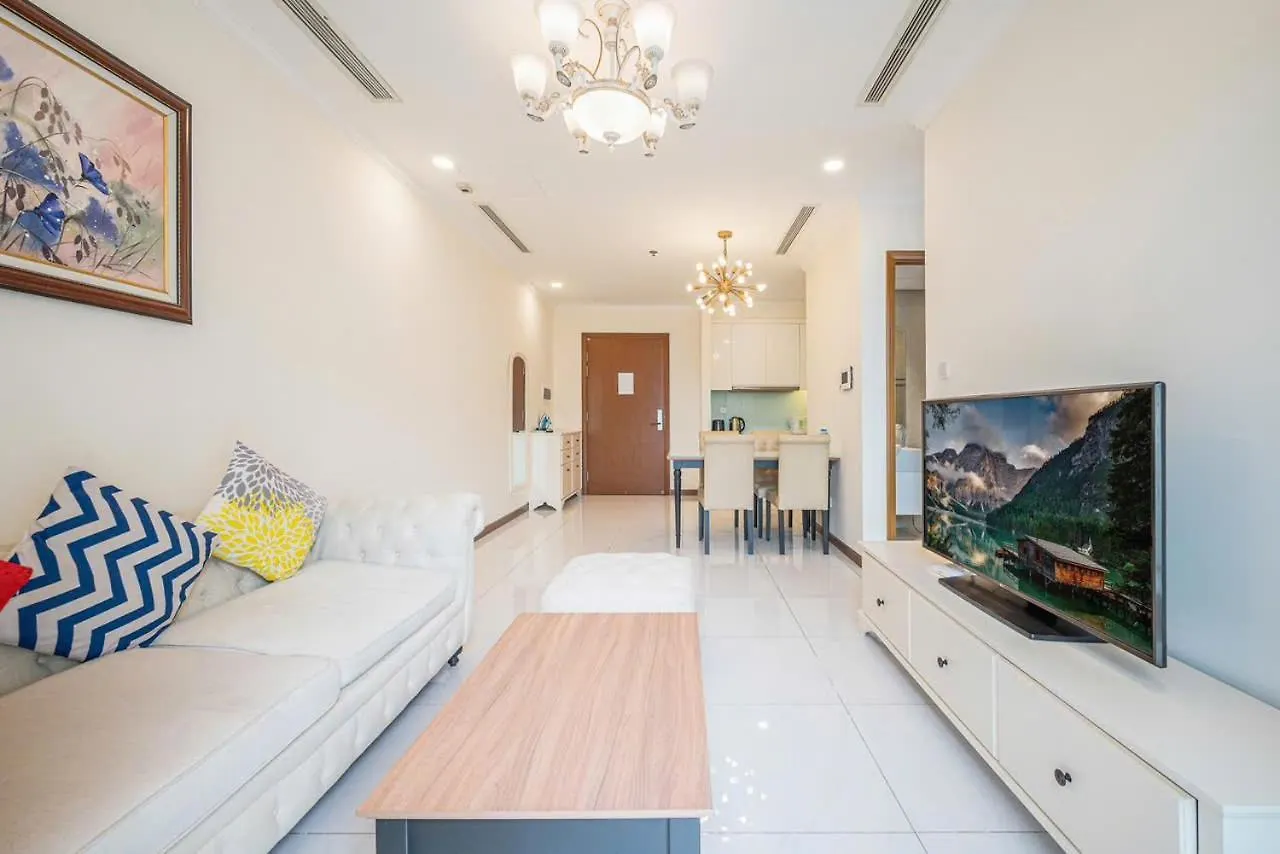 Can Ho Cho Thue O Vinhome Central Park Ho Chi Minh City Apartment
